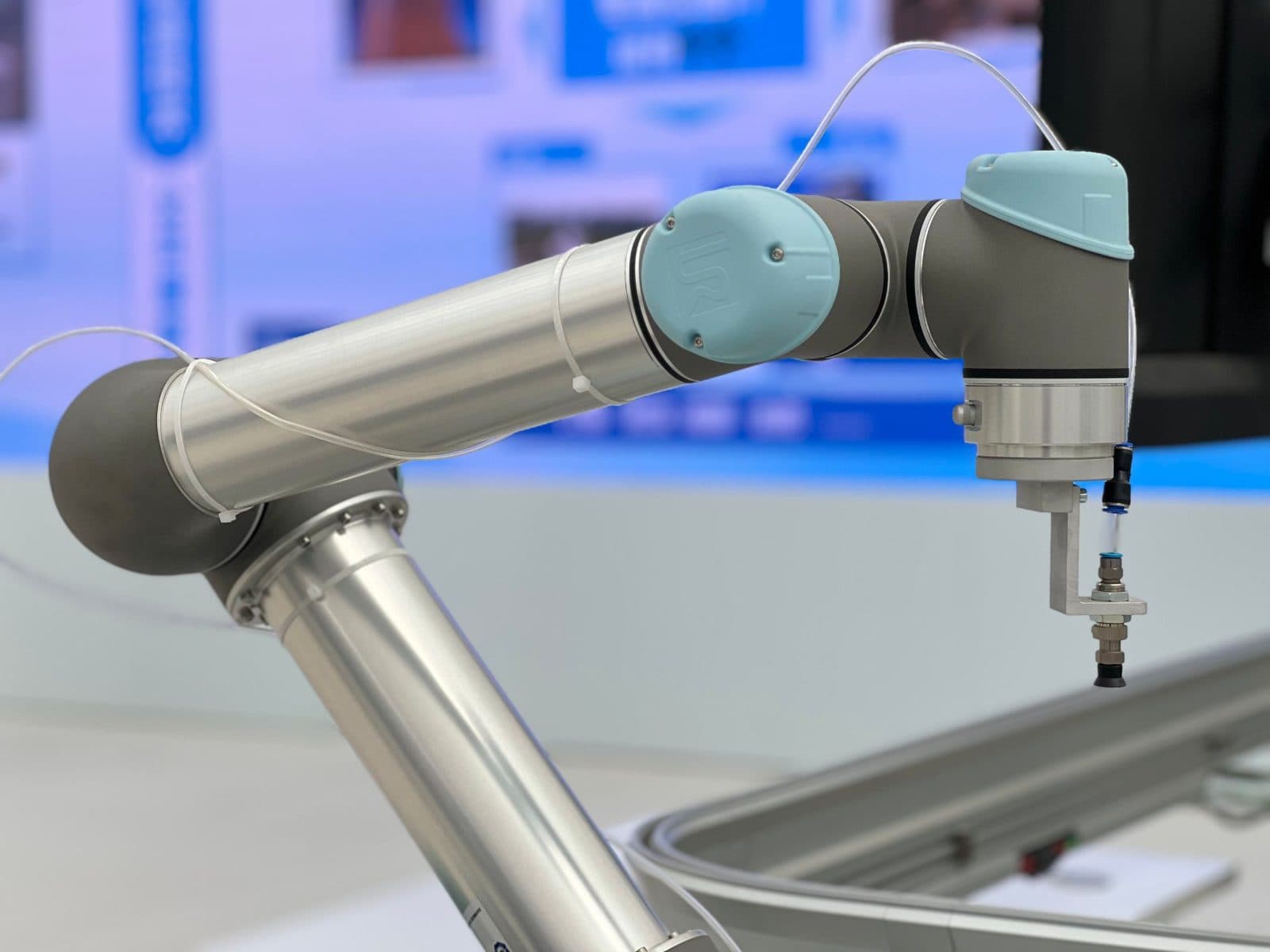 TO-Side Yandan Girişli Ürün Alma Robotu